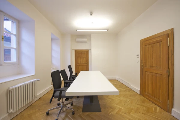 Terronská, Bubeneč - Prague 6 | Rent, Apartment, Two-bedroom (3+1), 160 m²