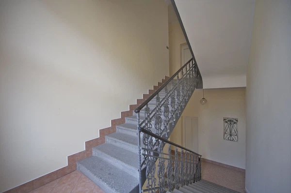 Nad Zlatnicí, Dejvice - Prague 6 | Sale, House, Six-bedroom (7+kk)