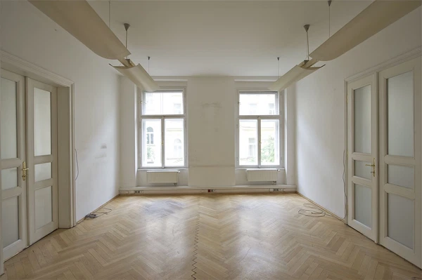 Podskalská, Nové Město - Prague 2 | Rent, Apartment, Two-bedroom (3+1), 103 m²