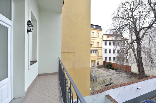 Lišanská, Ruzyně - Prague 6 | Sale, House, Four-bedroom (5+1)