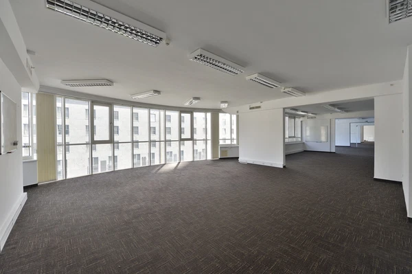 U Mlýnského kanálu, Karlín - Praha 8 | Pronájem, Byt, 3+kk, 115 m²