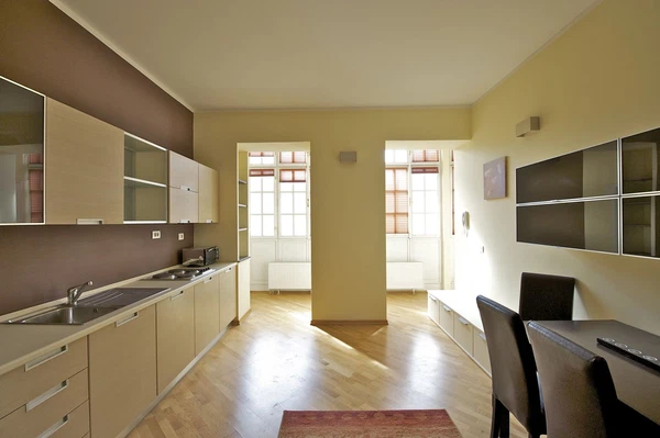 Gensovská, Dejvice - Prague 6 | Rent, Apartment, Three-bedroom (4+kk), 100 m²