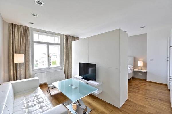 Strnadových, Vysočany - Praha 9 | Pronájem, Byt, 1+kk, 51 m²