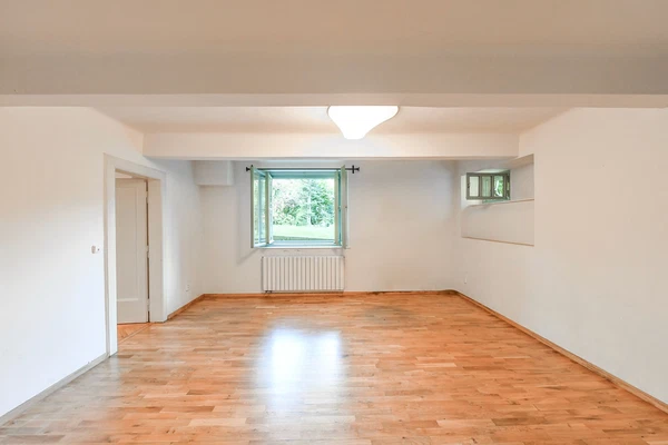 Irská, Vokovice - Prague 6 | Rent, Apartment, Three-bedroom (4+kk), 115 m²