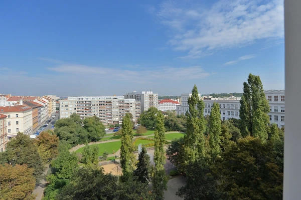 Dunajská, Staré Mesto - Bratislava I | Rent, Apartment, Two-bedroom (3+1), 89 m²