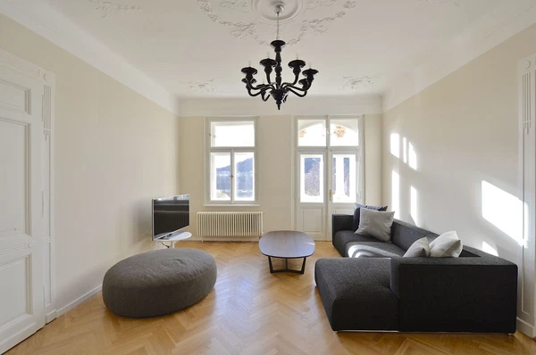 Na Maninách, Holešovice - Praha 7 | Pronájem, Byt, 2+kk, 80 m²