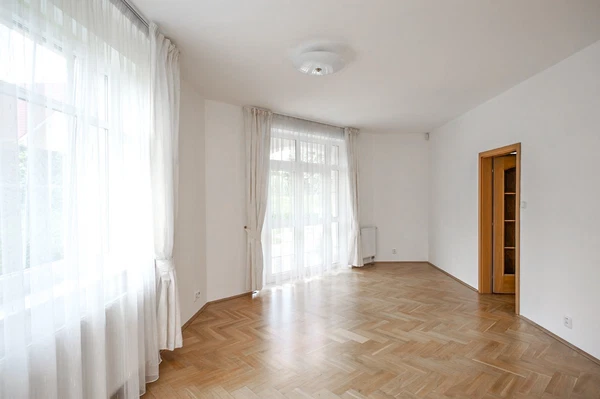 K Cíli, Nebušice - Prague 6 | Sale, House, Seven-bedroom (8+kk)