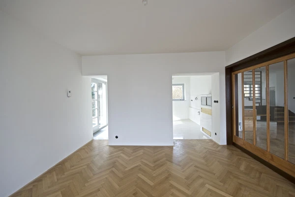 náměstí Svatopluka Čecha, Vršovice - Prague 10 | Rent, Apartment, One-bedroom (2+kk), 69 m²