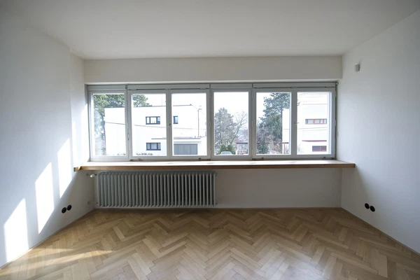 náměstí Svatopluka Čecha, Vršovice - Prague 10 | Rent, Apartment, One-bedroom (2+kk), 69 m²