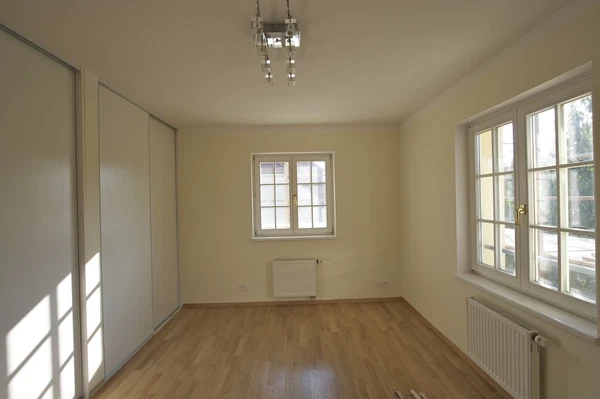 V Horkách, Nusle - Prague 4 | Sale, Apartment, Two-bedroom (3+kk), 131 m²