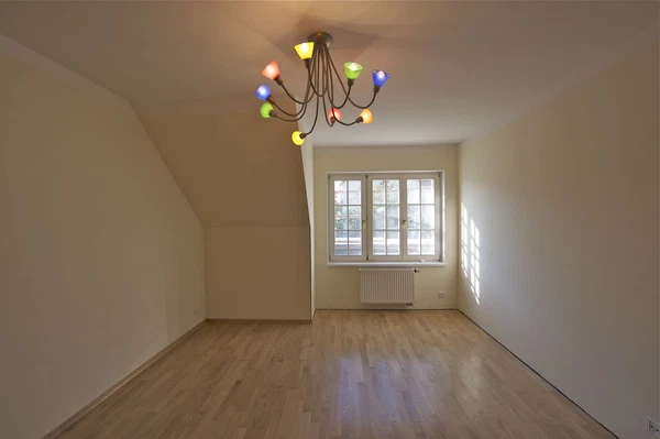 V Horkách, Nusle - Prague 4 | Sale, Apartment, Two-bedroom (3+kk), 131 m²