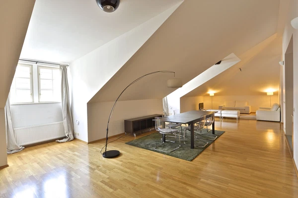 Ovenecká, Bubeneč - Prague 7 | Sale, Apartment, Three-bedroom (4+1), 147 m²