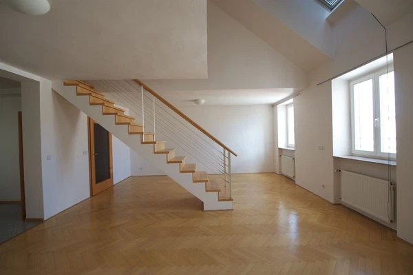 Musílkova, Košíře - Prague 5 | Rent, Apartment, Two-bedroom (3+kk), 83 m²