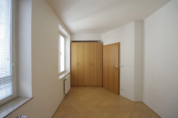 Musílkova, Košíře - Prague 5 | Rent, Apartment, Two-bedroom (3+kk), 83 m²