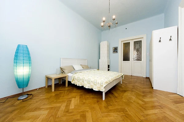 Salmovská, Nové Město - Prague 2 | Rent, Apartment, Two-bedroom (3+1), 97 m²