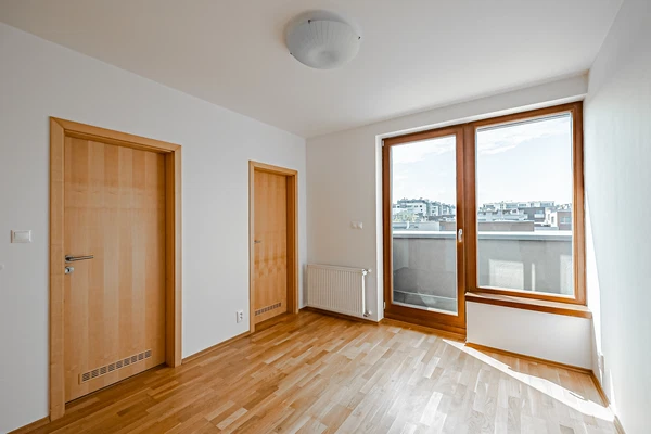 Šmeralova, Bubeneč - Prague 7 | Sale, Apartment, Two-bedroom (3+kk), 74 m²