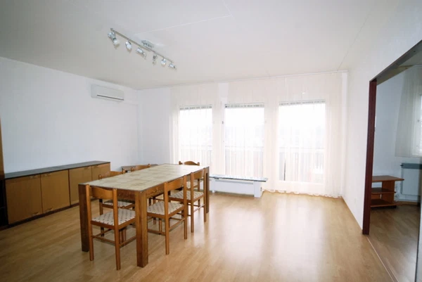 Českomalínská, Bubeneč - Prague 6 | Rent, Apartment, Two-bedroom (3+1), 77 m²