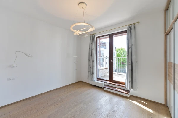 Učňovská, Hrdlořezy - Prague 9 | Rent, Apartment, Three-bedroom (4+kk), 149 m²