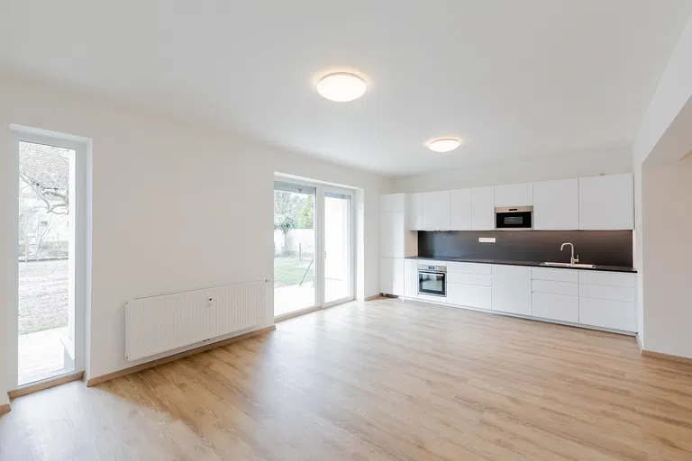 Lovčická, Klánovice - Prague 9 | Rent, Apartment, One-bedroom (2+kk), 64 m²