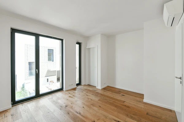 Smrčkova, Libeň - Prague 8 | Rent, Apartment, Three-bedroom (4+kk), 131 m²