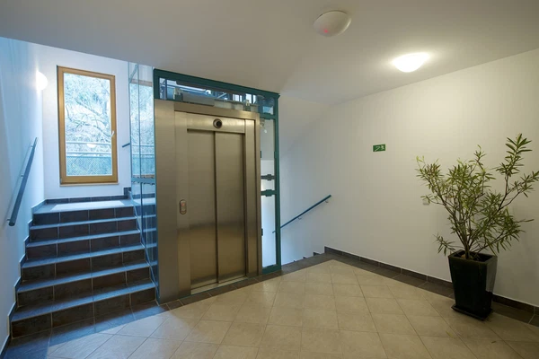 Neklanova, Vyšehrad - Praha 2 | Pronájem, Byt, 3+kk, 85 m²