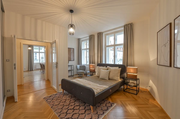 Gotthardská, Bubeneč - Prague 6 | Rent, Apartment, Three-bedroom (4+1), 133 m²