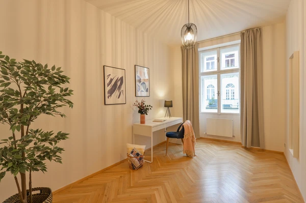 Gotthardská, Bubeneč - Prague 6 | Rent, Apartment, Three-bedroom (4+1), 133 m²