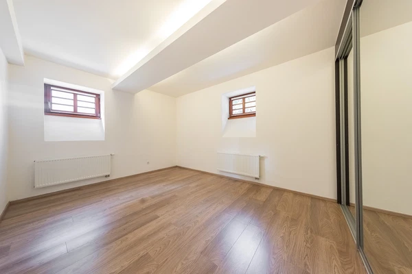 K Náhonu, Hloubětín - Praha 9 | Pronájem, Byt, 4+kk, 110 m²