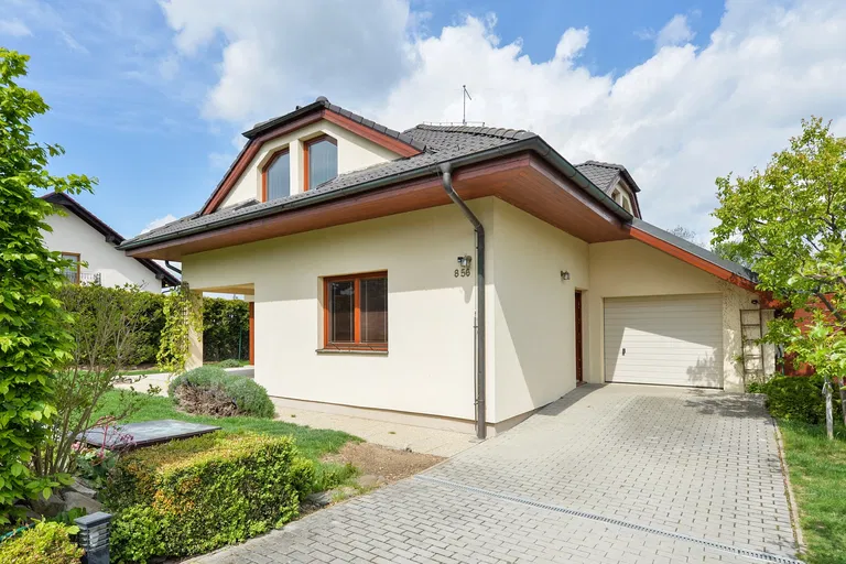 Holubí, Jesenice - Praha-západ | Rent, House, Four-bedroom (5+kk)