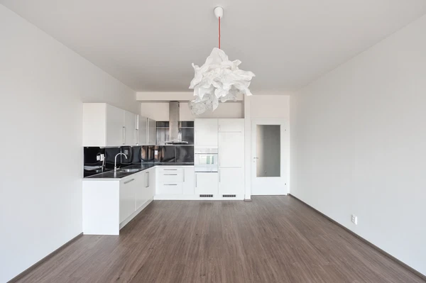 Jankovcova, Holešovice - Prague 7 | Rent, Apartment, Two-bedroom (3+kk), 91 m²