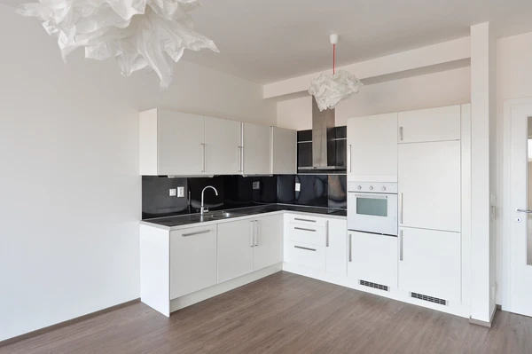 Jankovcova, Holešovice - Prague 7 | Rent, Apartment, Two-bedroom (3+kk), 91 m²