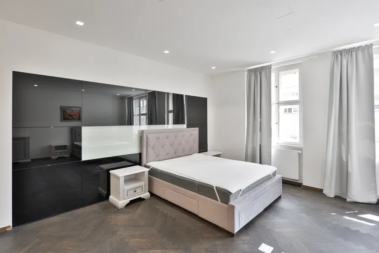 Dlouhá, Staré Město - Praha 1 | Pronájem, Byt, 3+1, 128 m²