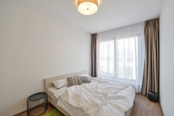 Naskové, Košíře - Prague 5 | Rent, Apartment, One-bedroom (2+kk), 52 m²