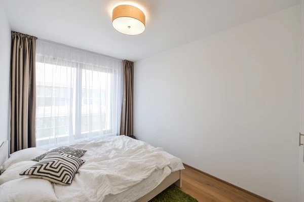 Naskové, Košíře - Prague 5 | Rent, Apartment, One-bedroom (2+kk), 52 m²