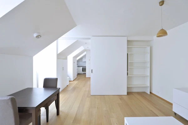 Mostecká, Malá Strana - Prague 1 | Rent, Apartment, One-bedroom (2+kk), 51 m²