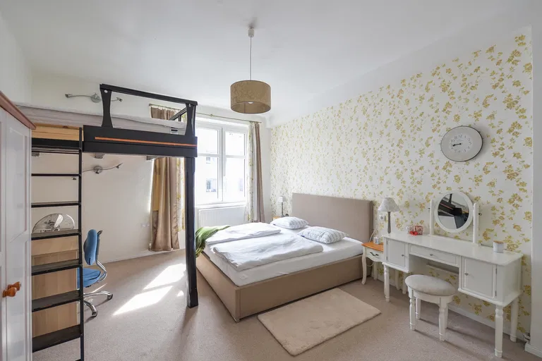Benediktská, Staré Město - Praha 1 | Pronájem, Byt, 4+kk, 97 m²