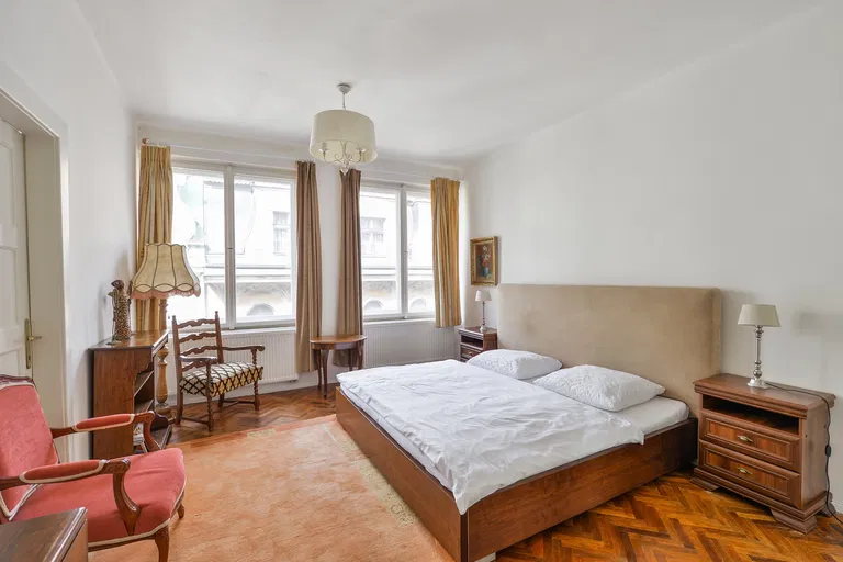 Benediktská, Staré Město - Praha 1 | Pronájem, Byt, 4+kk, 97 m²