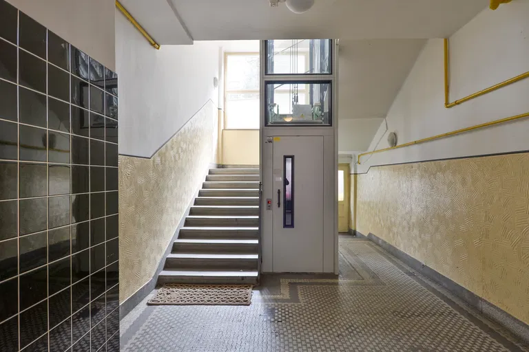Benediktská, Staré Město - Praha 1 | Pronájem, Byt, 4+kk, 97 m²
