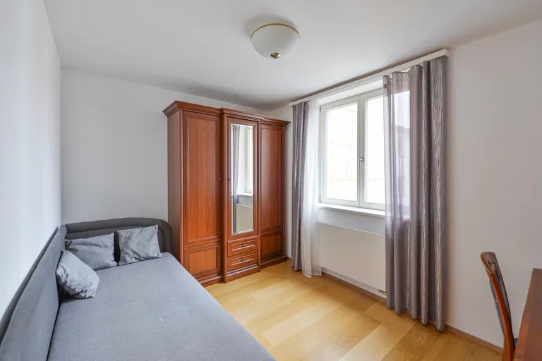 Staropramenná, Smíchov - Prague 5 | Rent, Apartment, Two-bedroom (3+kk), 102 m²