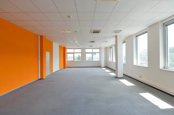 Pod Krejcárkem, Žižkov - Prague 3 | Rent, Office building, 5 673 m²