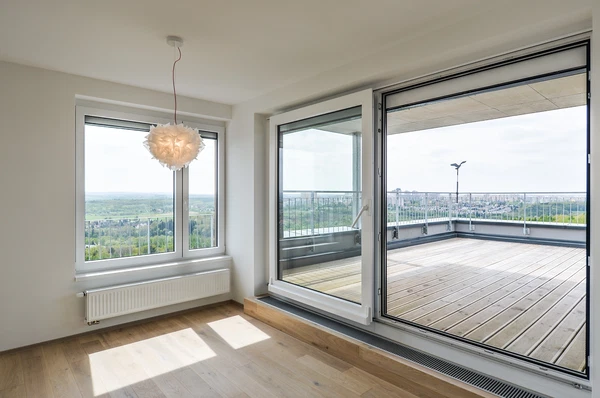 Padovská, Horní Měcholupy - Prague 10 | Rent, Apartment, Three-bedroom (4+kk), 119 m²