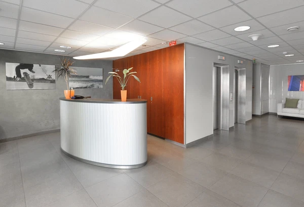 Šafaříkova, Vinohrady - Prague 2 | Rent, Office building, 2 938 m²