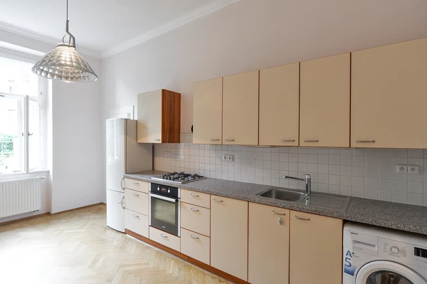 U Rajské zahrady, Žižkov - Prague 3 | Rent, Apartment, Two-bedroom (3+1), 98 m²