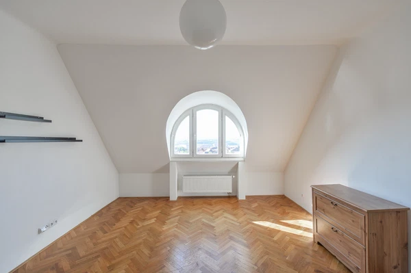 Slezská, Vinohrady - Praha 3 | Pronájem, Byt, 2+1, 67 m²