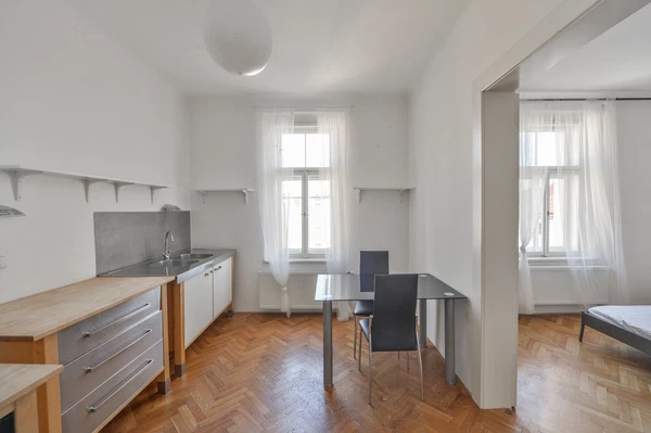 Slezská, Vinohrady - Praha 3 | Pronájem, Byt, 2+1, 67 m²