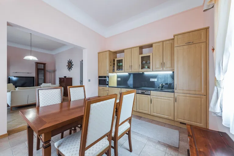 Loretánská, Hradčany - Prague 1 | Rent, Apartment, One-bedroom (2+kk), 74 m²