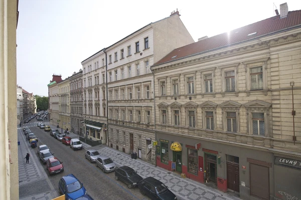 Kamenická, Holešovice - Prague 7 | Rent, Apartment, Three-bedroom (4+kk), 90 m²