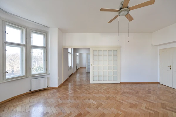 Na baště sv. Ludmily, Hradčany - Prague 6 | Rent, Apartment, Three-bedroom (4+1), 150 m²