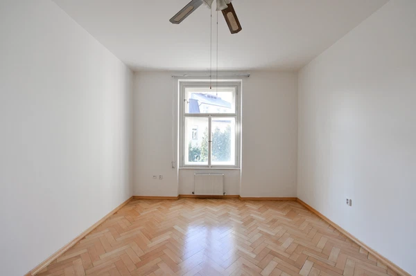 Na baště sv. Ludmily, Hradčany - Prague 6 | Rent, Apartment, Three-bedroom (4+1), 150 m²