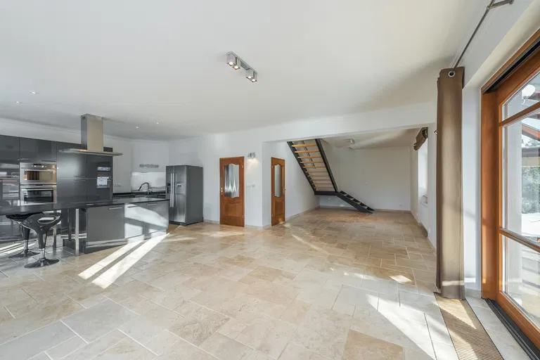 Ke Statenicím, Tuchoměřice - Praha-západ | Sale, House, Five-bedroom (6+kk), 380 m²